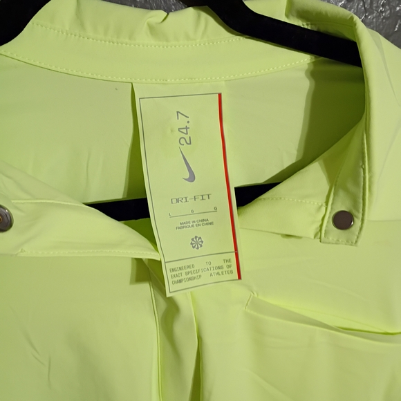 Nike Dri-FIT Lime Green Snap-Front Shirt - Picture 2 of 12